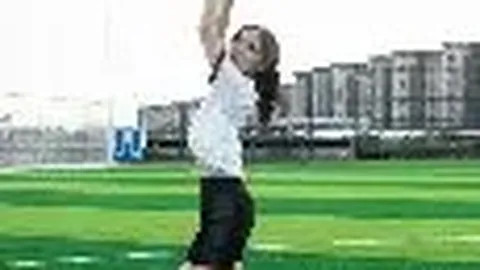 西蒙：赛前详析对手点球特点，范迪克点球扑救失误引我惋惜